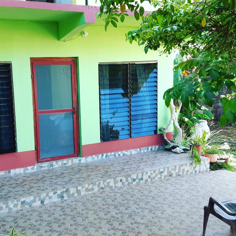 Villy'S Cottage North End Buitenkant foto